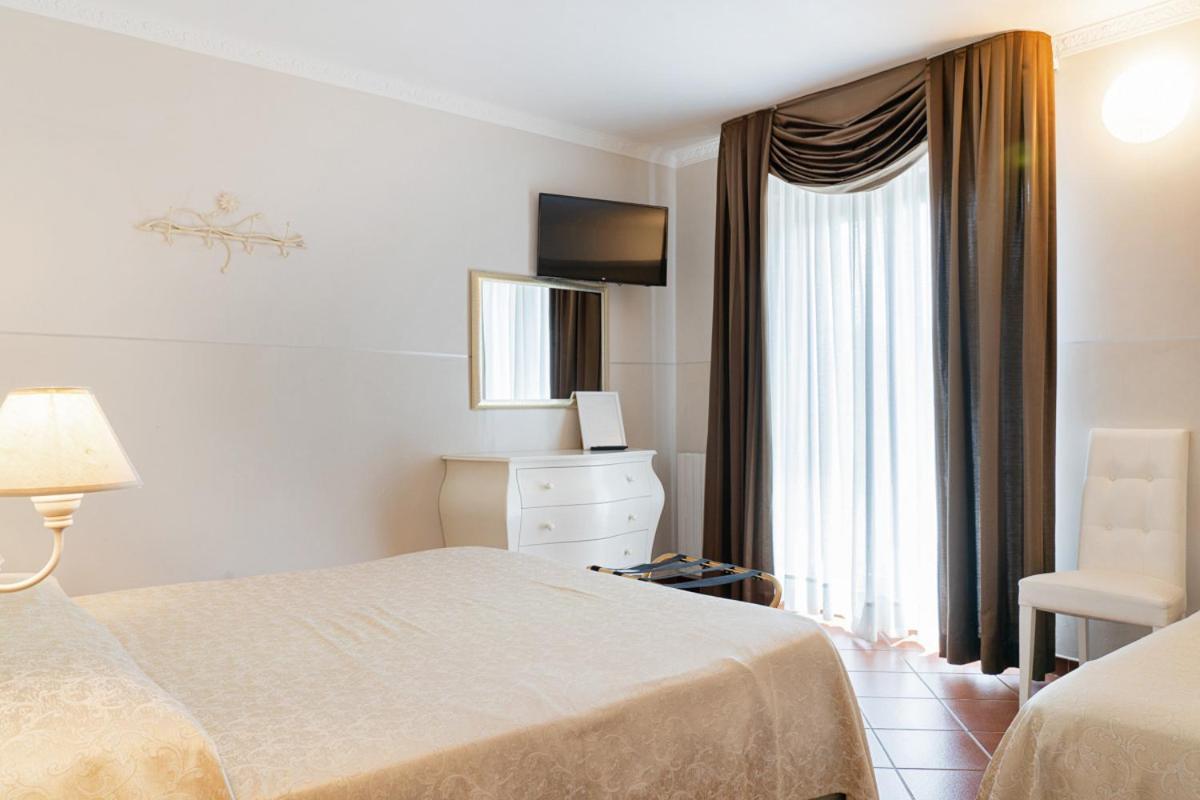 Hotel Edelweiss Пескассероли Экстерьер фото