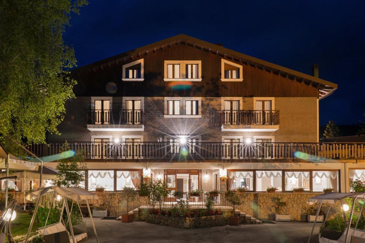 Hotel Edelweiss Пескассероли Экстерьер фото