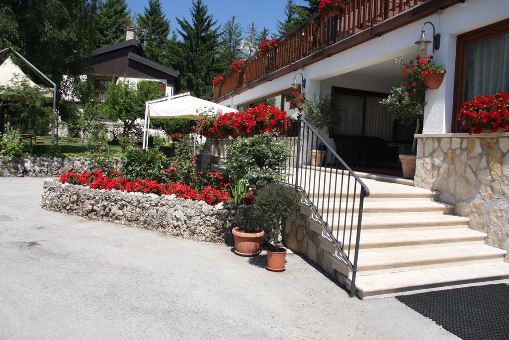 Hotel Edelweiss Пескассероли Экстерьер фото